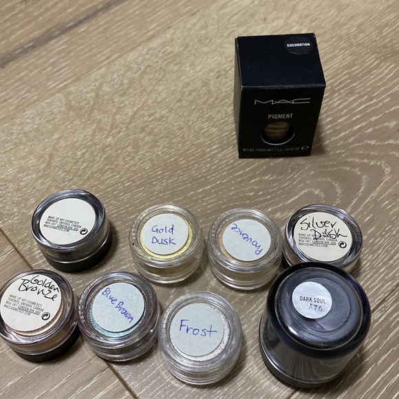 mac pigment two full size cocomotion and dark soul sealed. new plus samples - Picture 6 of 8